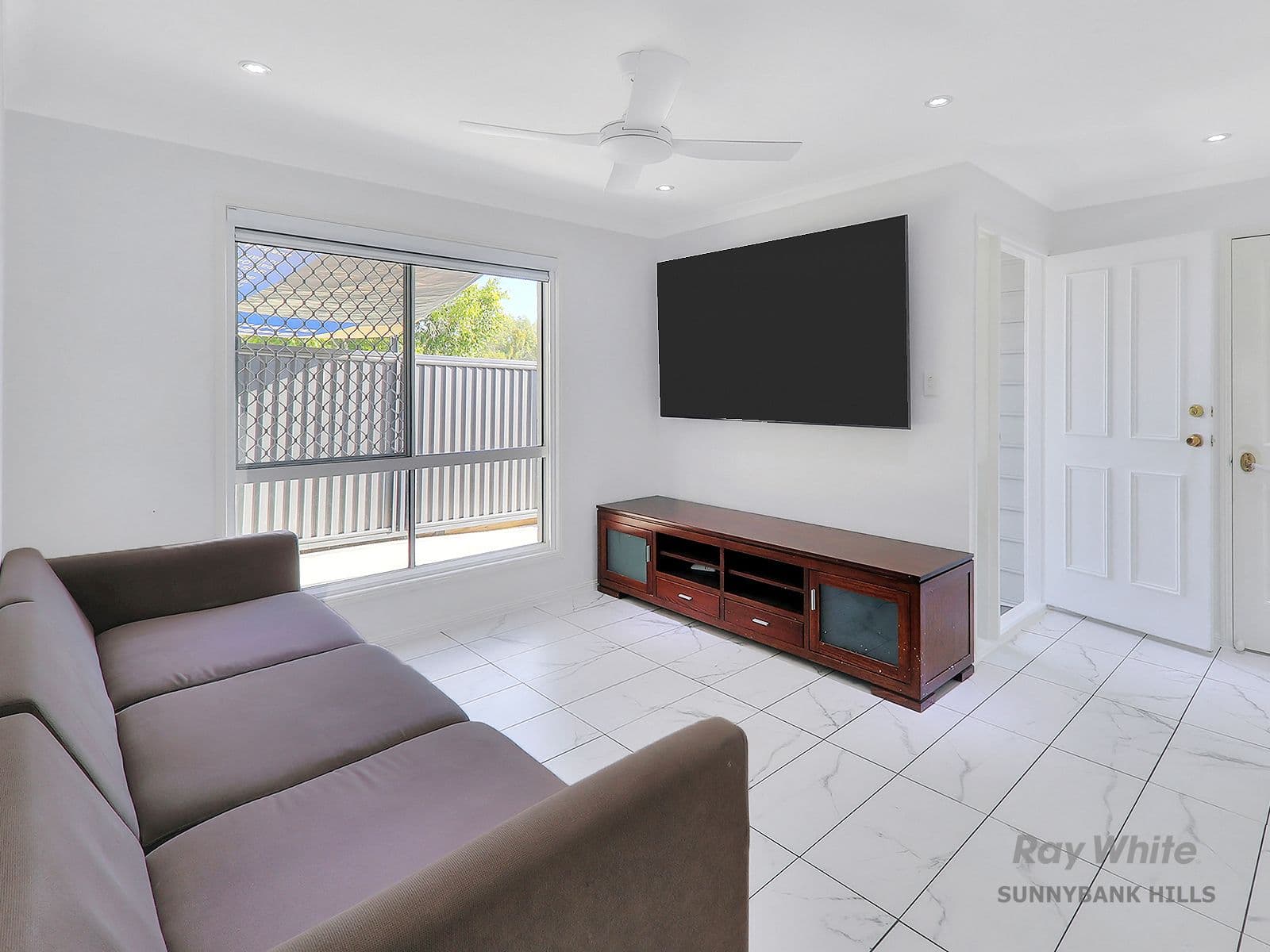 22 Tyrone Place, Acacia Ridge QLD 4110, Acacia Ridge - Thumbnail 3