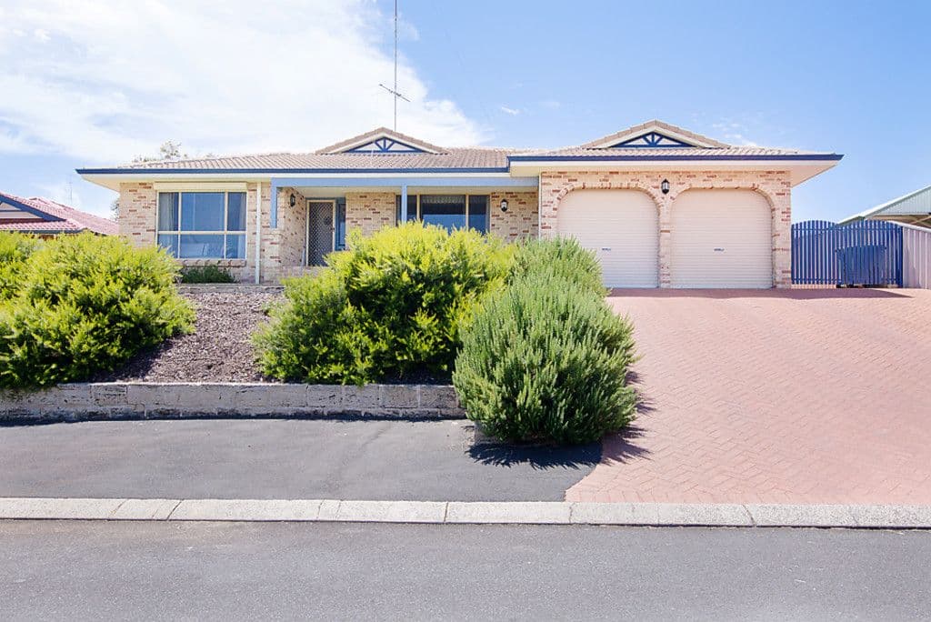 4 Batavia Place, AUSTRALIND WA 6233, Australind - Thumbnail 7