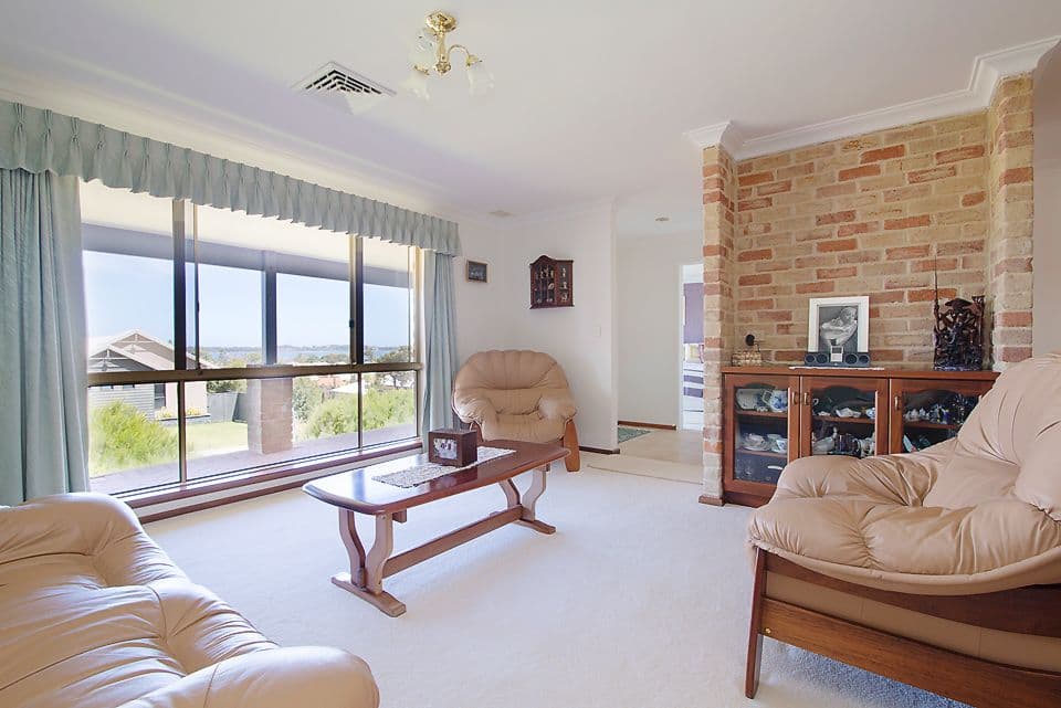 4 Batavia Place, AUSTRALIND WA 6233, Australind - Thumbnail 8