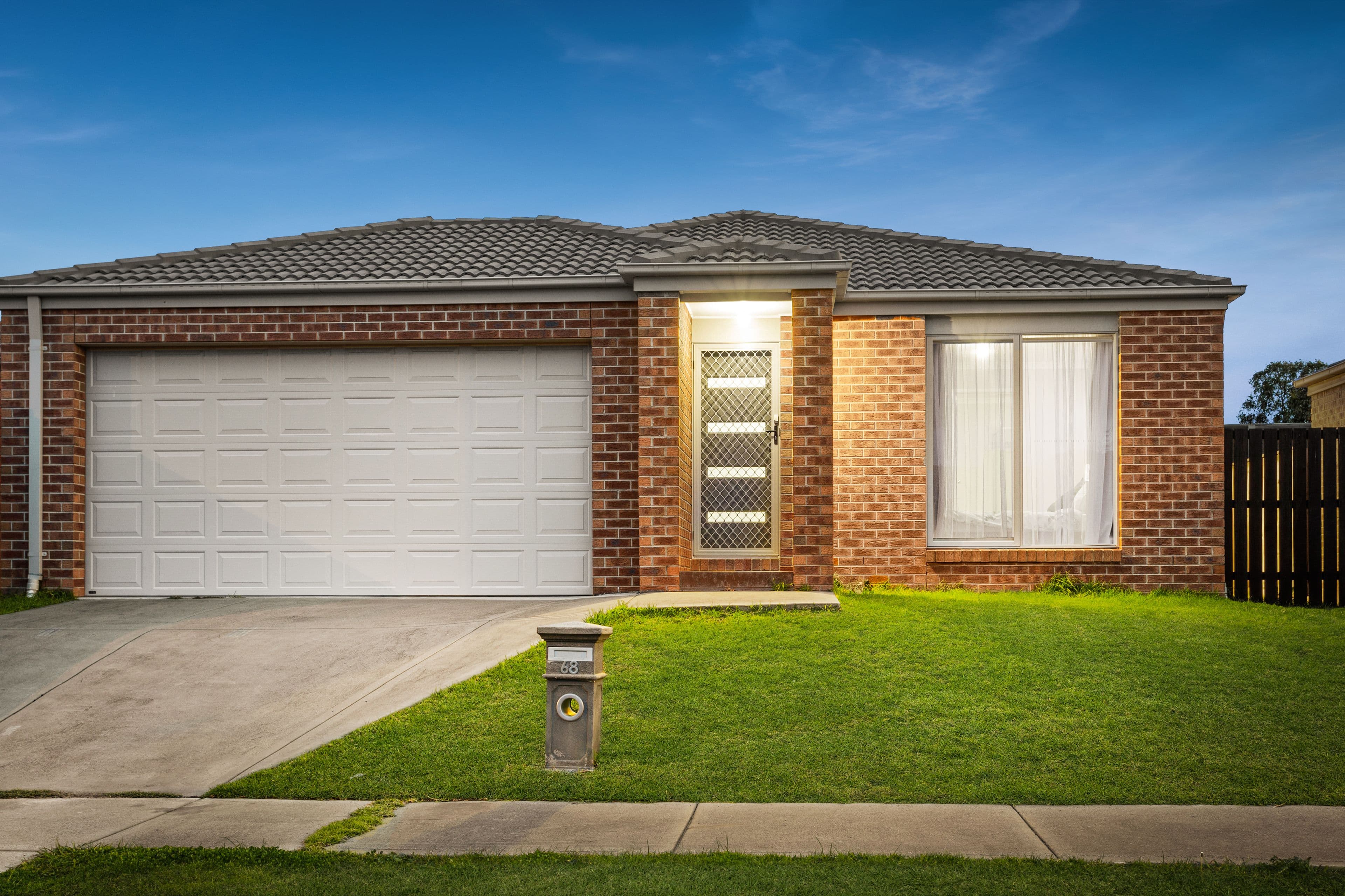 68 Greendale Boulevard, Pakenham VIC 3810, Pakenham - Thumbnail 2