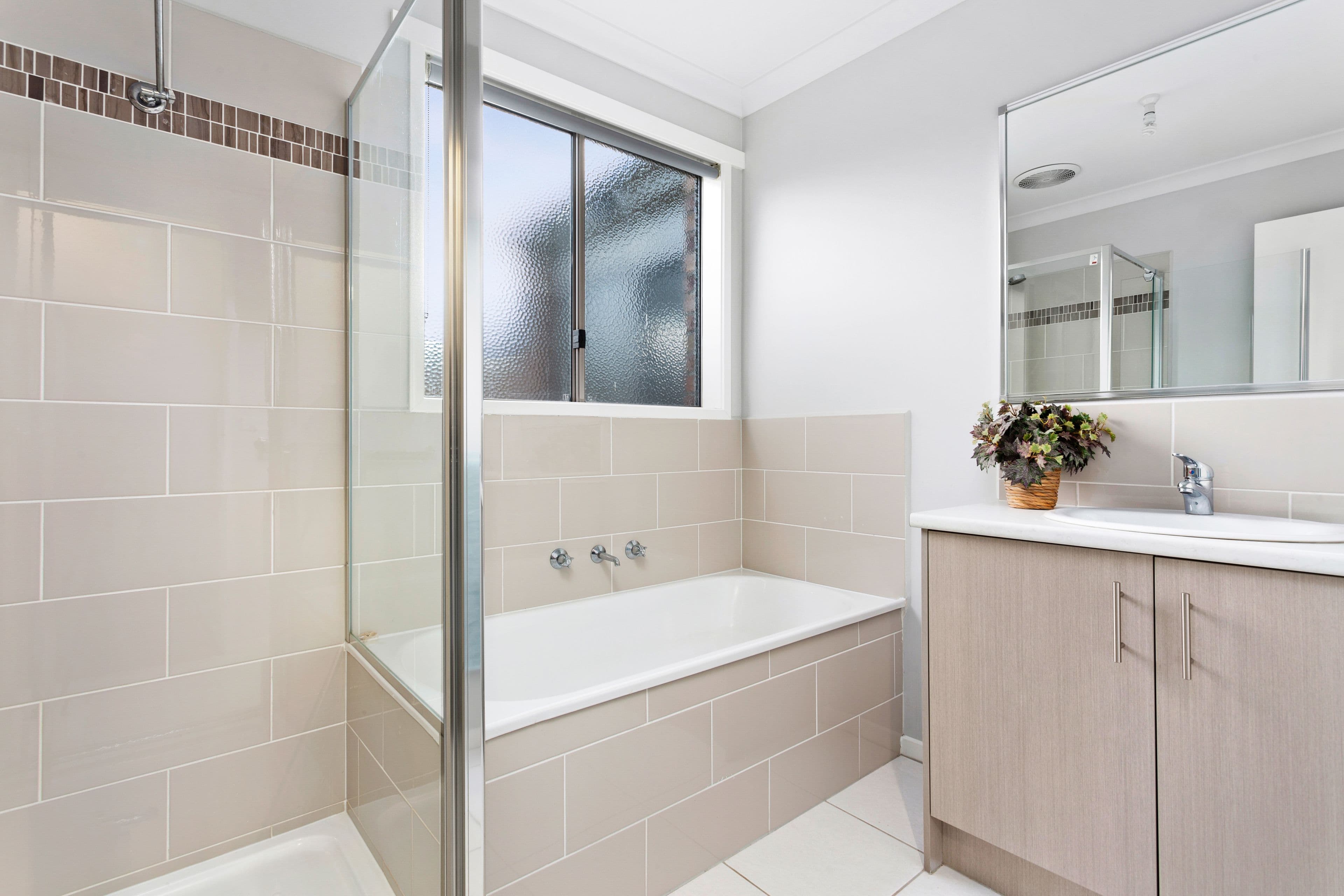 68 Greendale Boulevard, Pakenham VIC 3810, Pakenham - Thumbnail 7