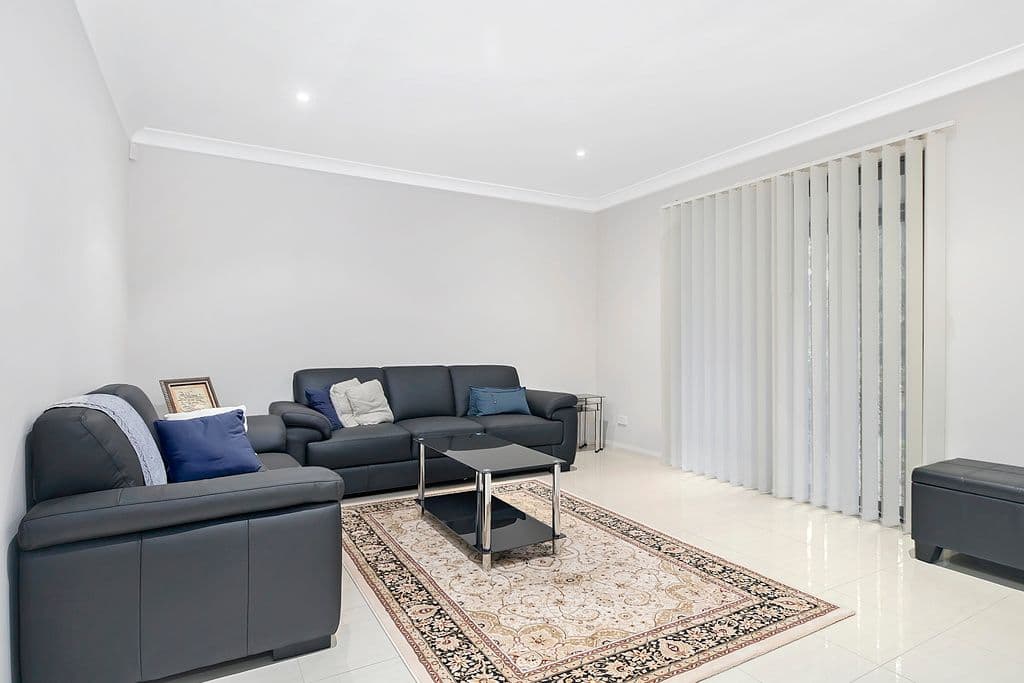 26 Onslow Gardens, Middleton Grange - Thumbnail 2