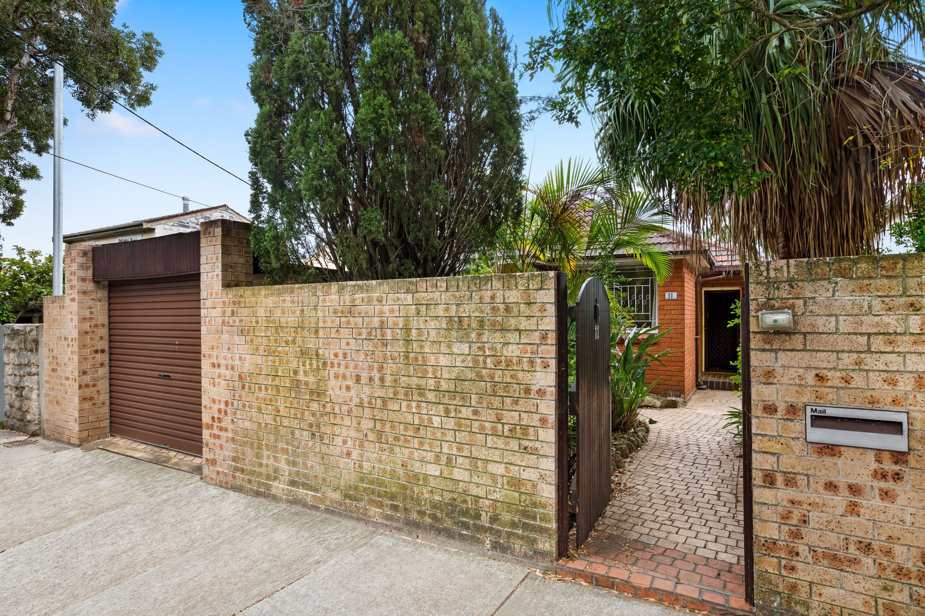 11 Edmund Street, Queens Park - Thumbnail 8
