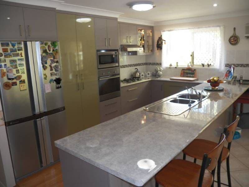 12 Lakeside Place, CLINTON QLD 4680, Clinton - Thumbnail 3