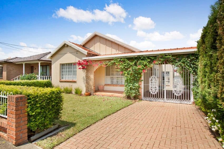 5 Lea Avenue, RUSSELL LEA NSW 2046, Russell Lea - Image 1