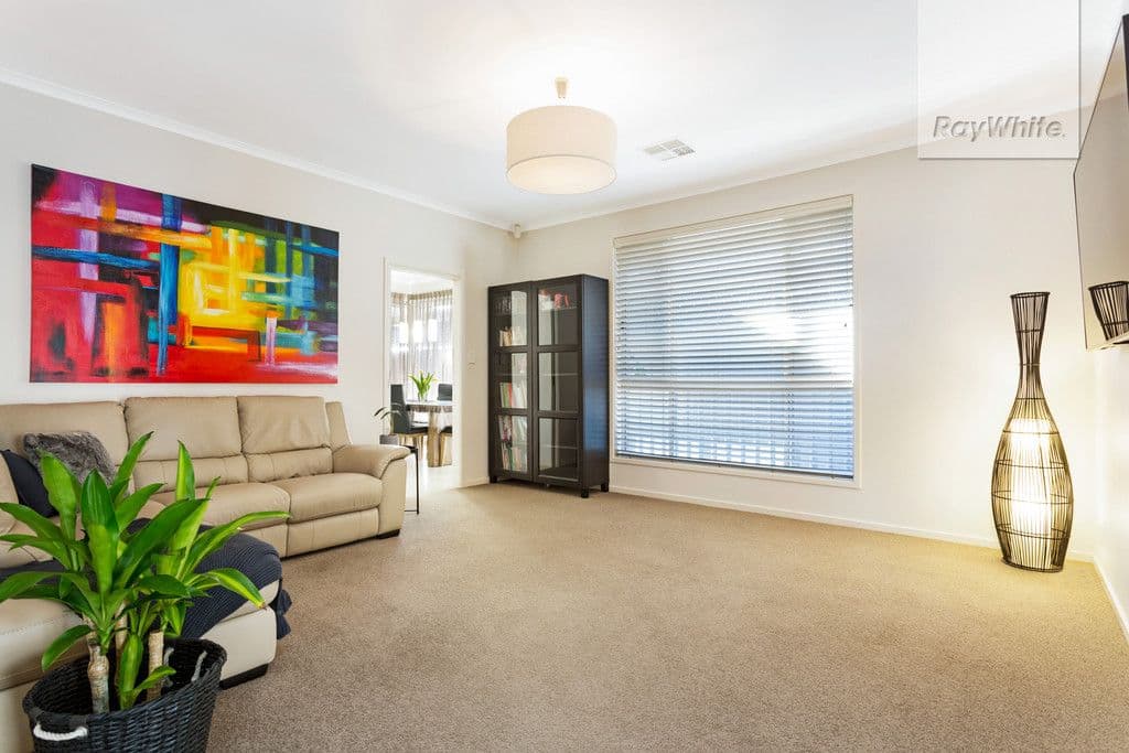 43 Nelson Crescent, Mawson Lakes SA 5095, Mawson Lakes - Thumbnail 2