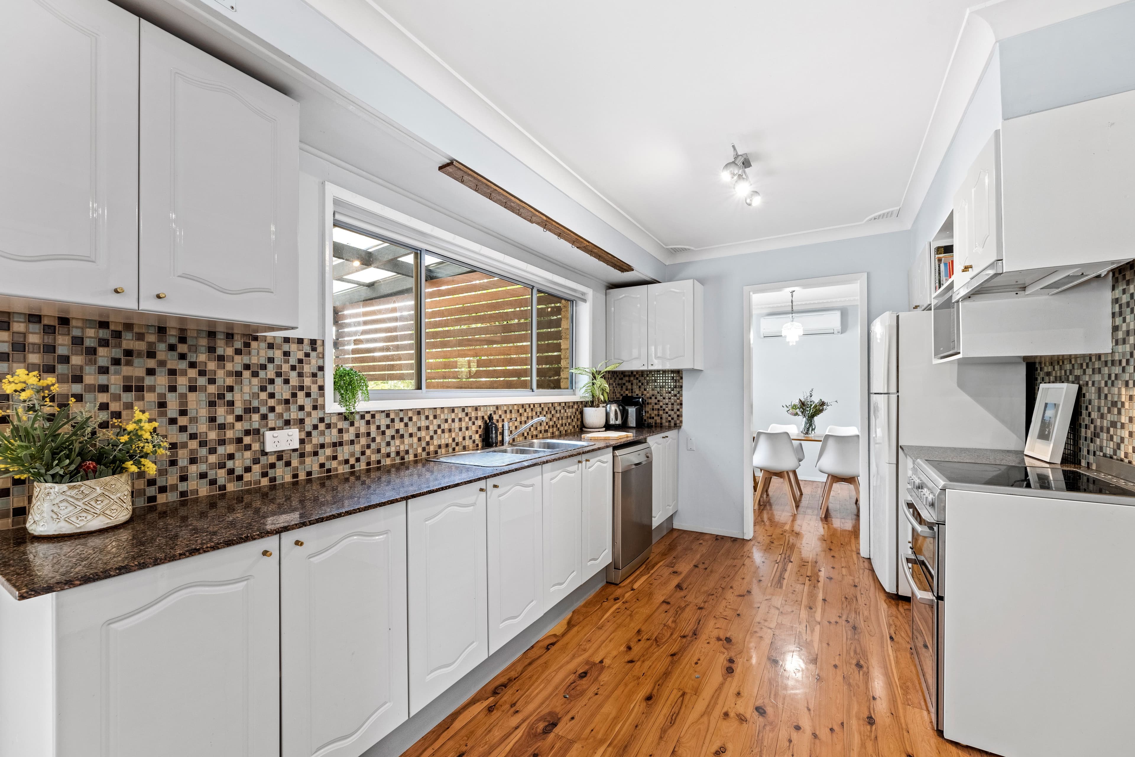 2 Thames Street, Woronora NSW 2232, Woronora - Thumbnail 2