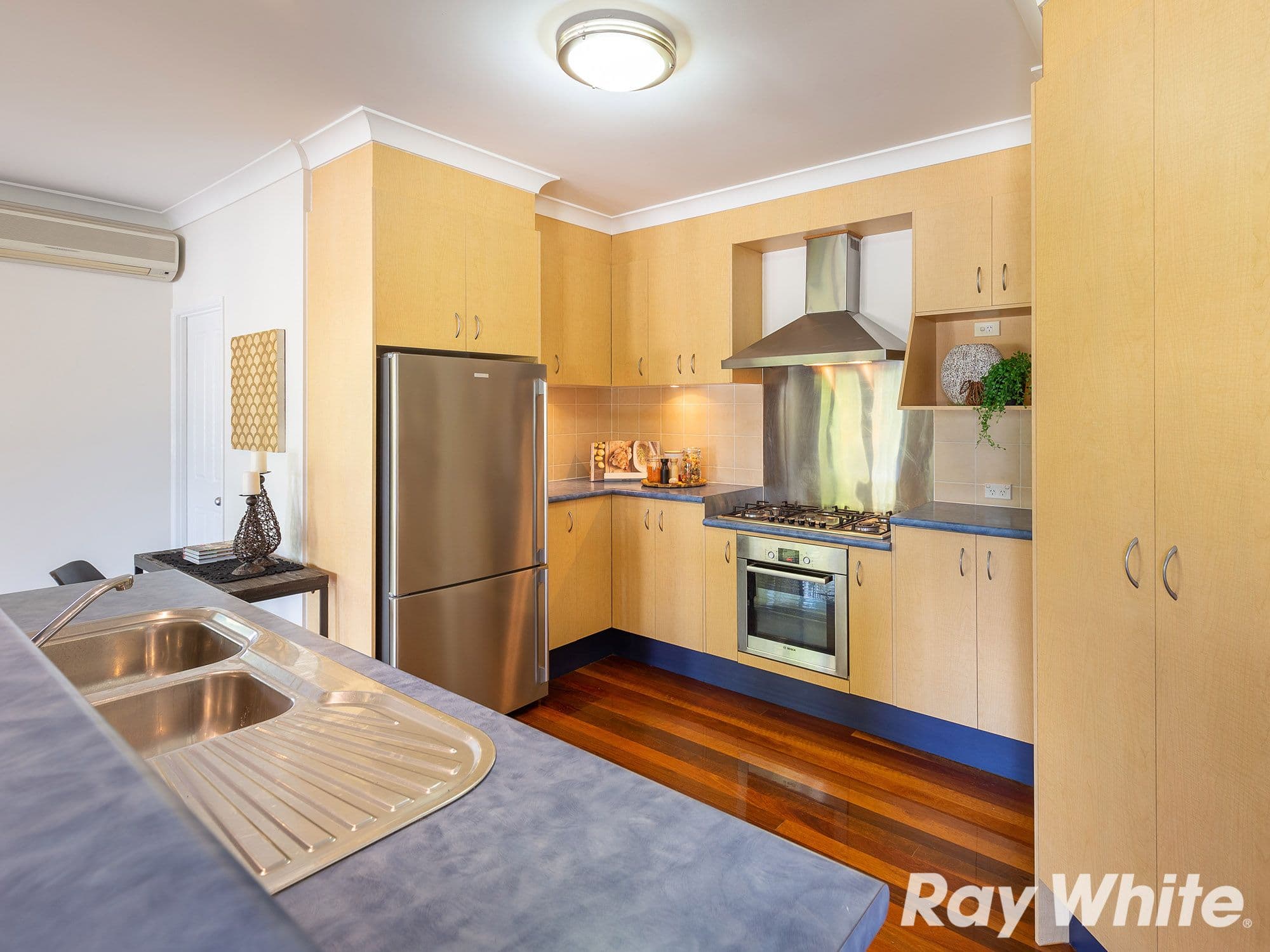 19 Fleetwood Court, Ferny Hills QLD 4055, Ferny Hills - Thumbnail 3