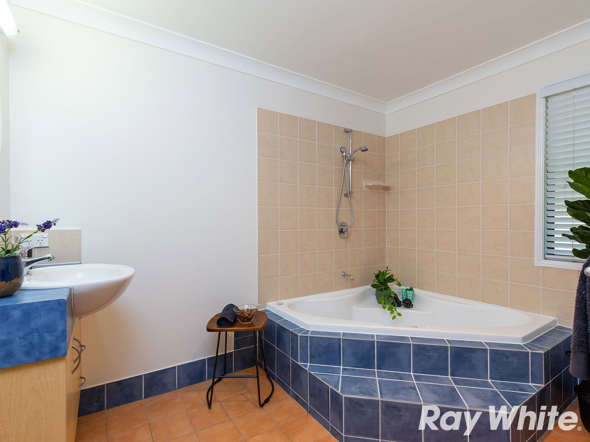 19 Fleetwood Court, Ferny Hills QLD 4055, Ferny Hills - Thumbnail 7