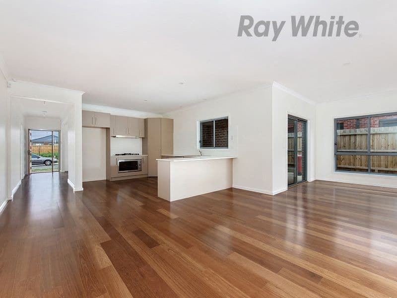 24 Pinnacle Way, Plumpton VIC 3335, Plumpton - Thumbnail 4
