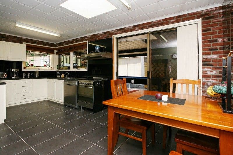 21 Firbank Terrace, ALBANVALE VIC 3021, Albanvale - Thumbnail 4