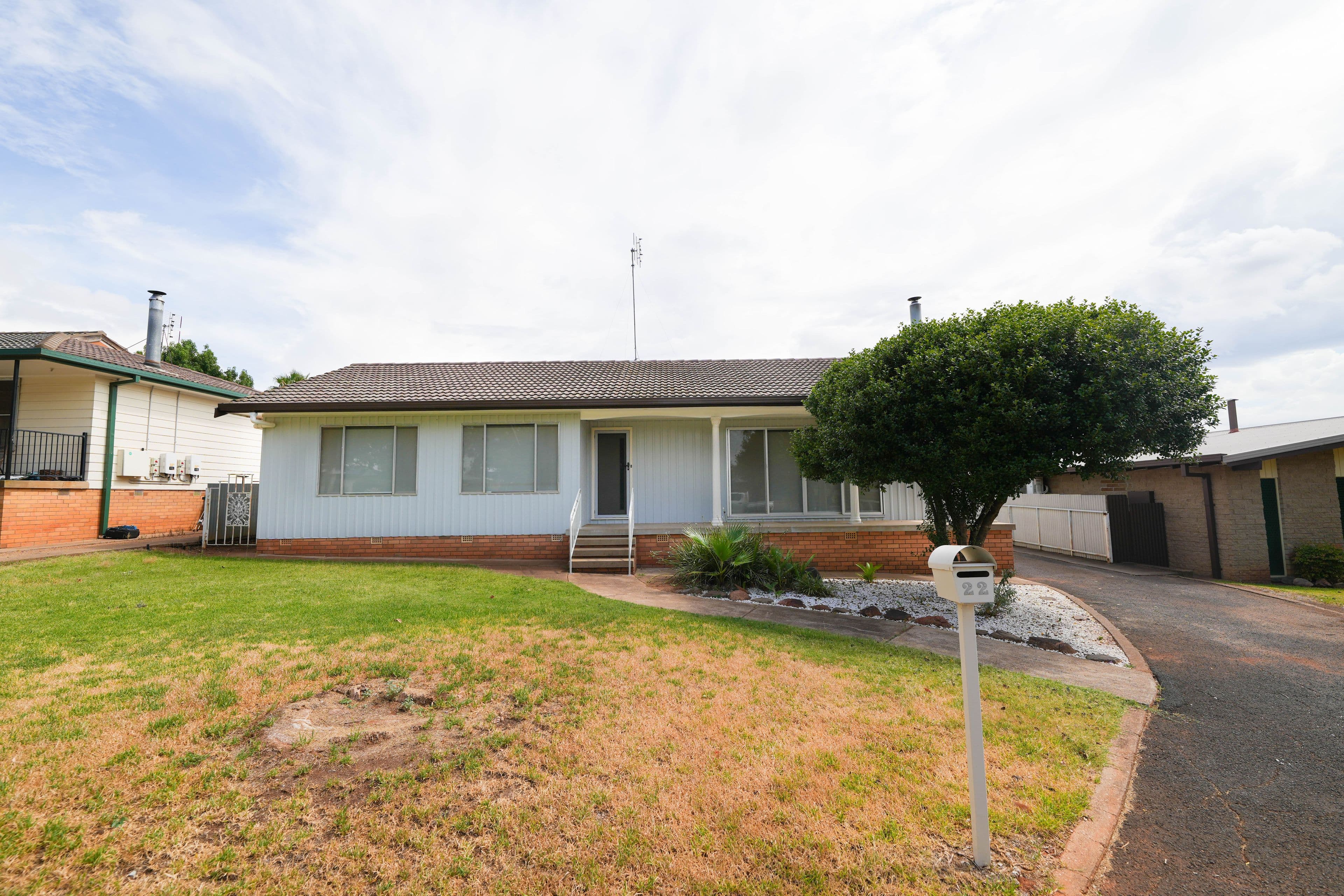 22 Hodges Street, Parkes NSW 2870, Parkes - Image 1