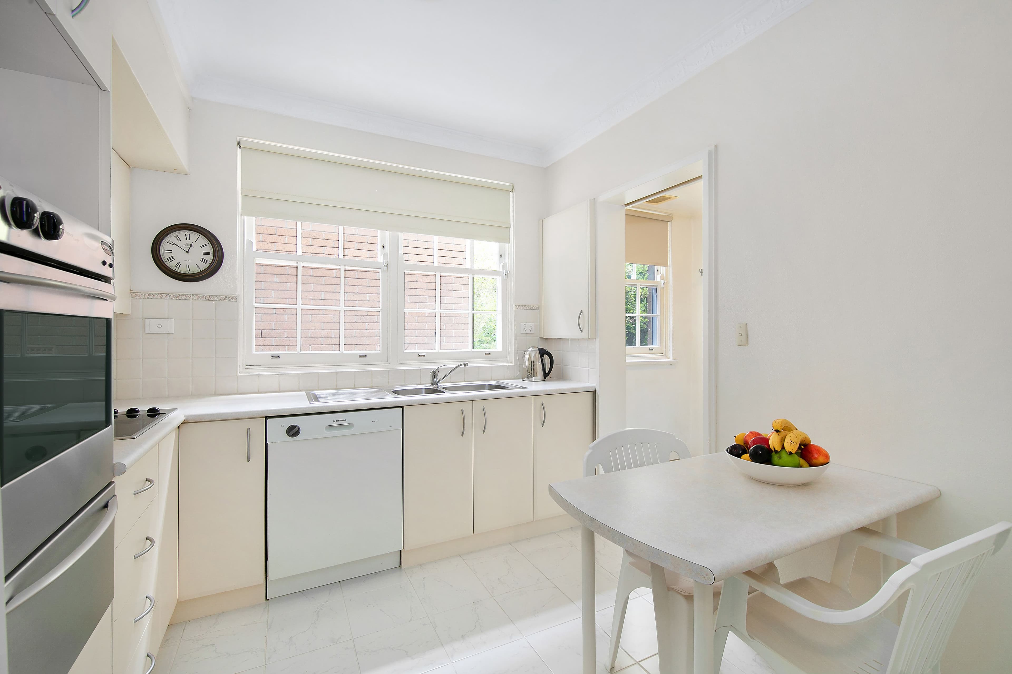 37 Rowling Street, Fraser Rise VIC 3336, Fraser Rise - Thumbnail 4