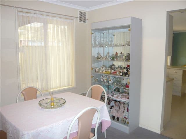 42 Van Leeuwen Drive, POORAKA SA 5095, Pooraka - Thumbnail 3