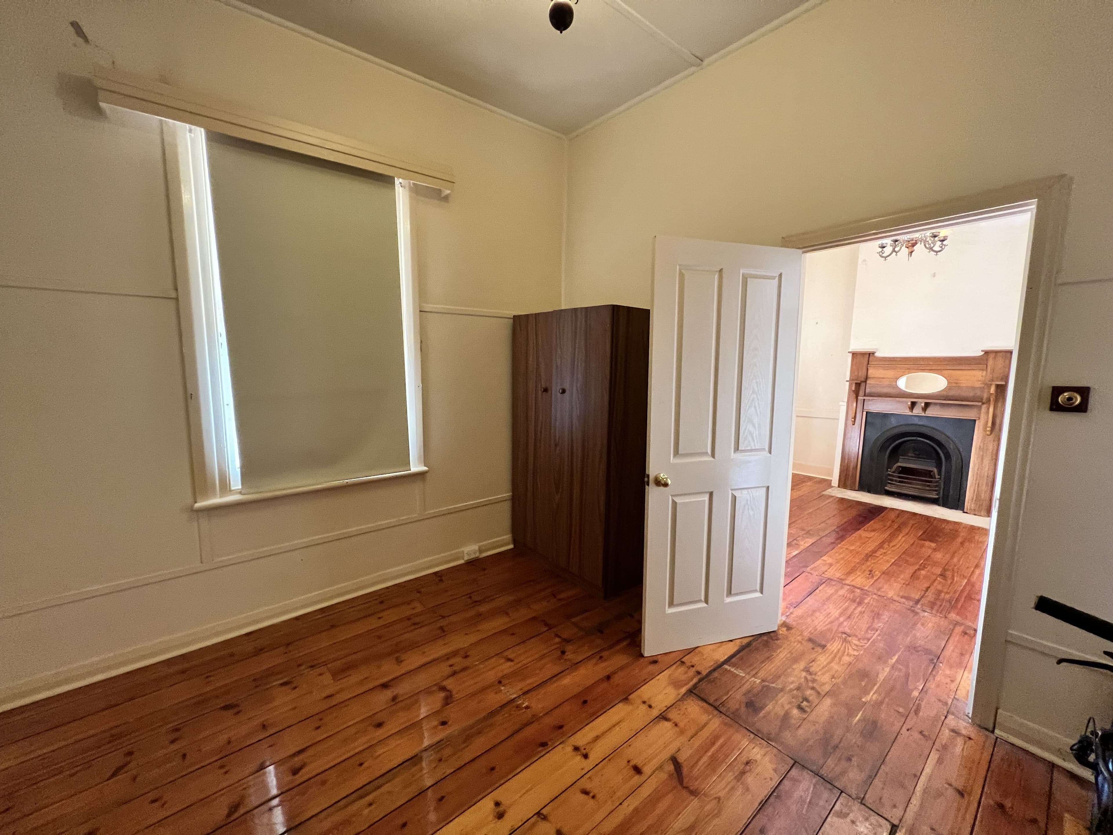 323 Lane Street, Broken Hill NSW 2880, Broken Hill - Thumbnail 4