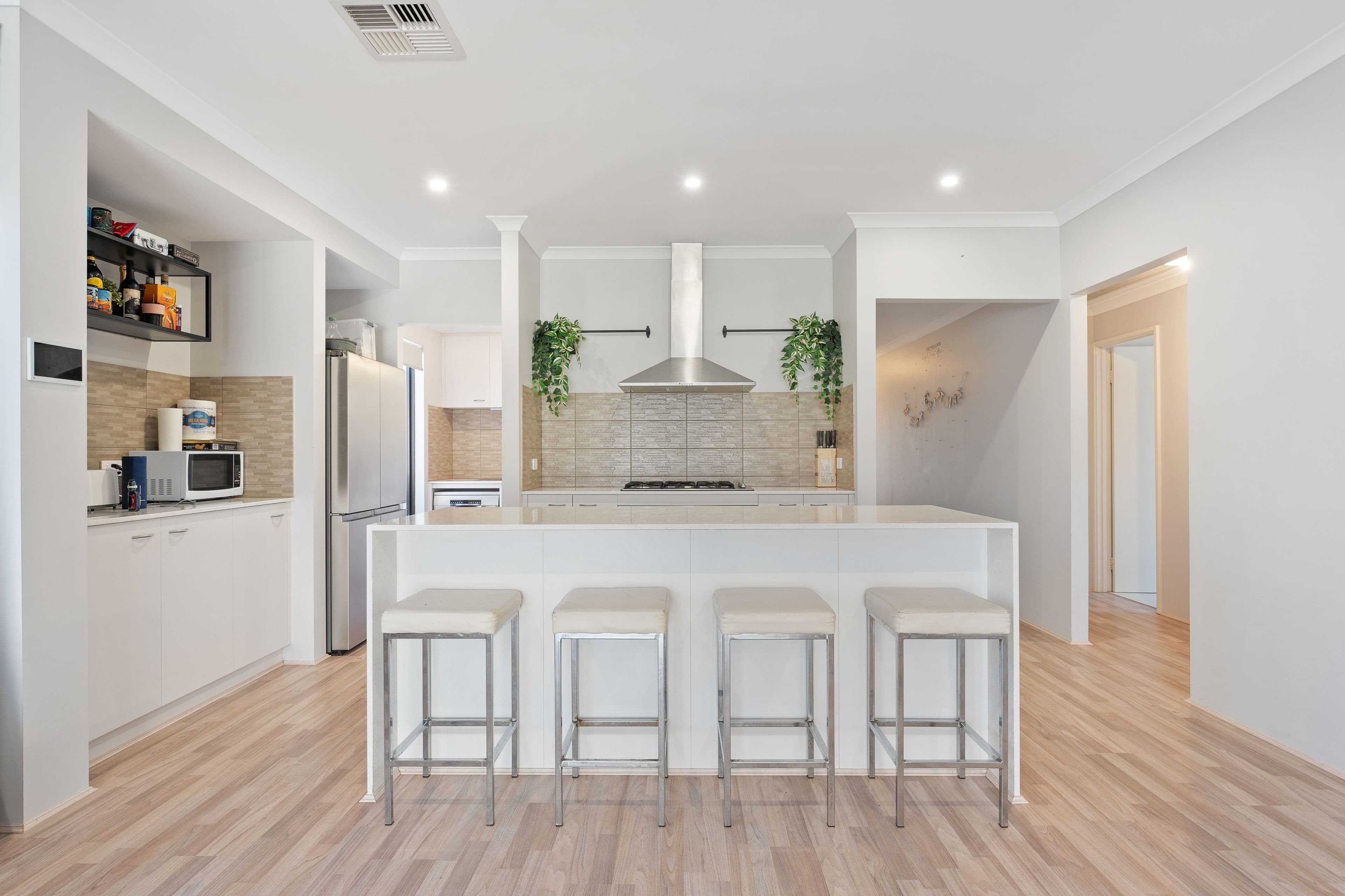 6 Chelsea Way, Baldivis WA 6171, Baldivis - Thumbnail 2
