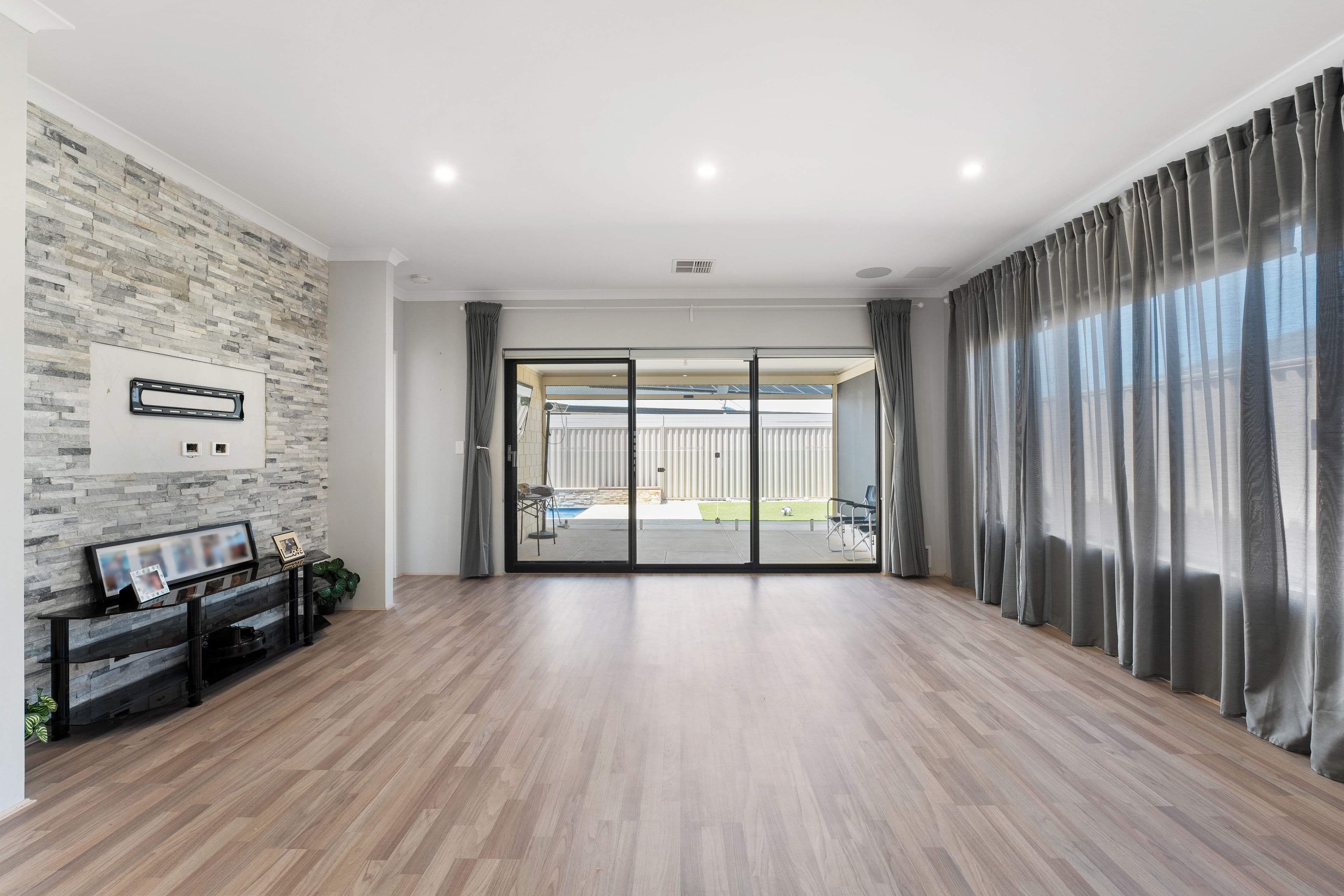 6 Chelsea Way, Baldivis WA 6171, Baldivis - Thumbnail 3