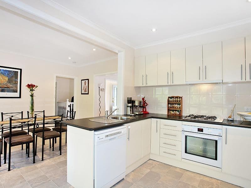 16 Casella Street, MITCHAM VIC 3132, Mitcham - Thumbnail 3
