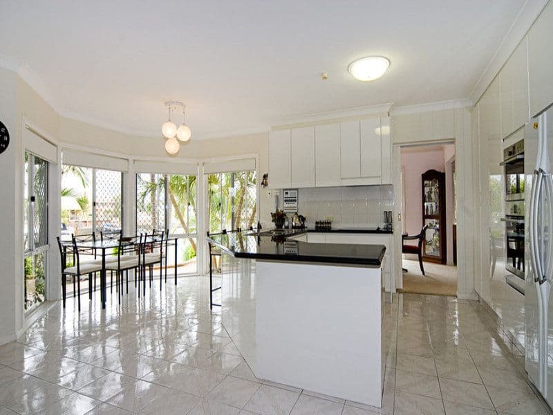 66 Sundance Way, RUNAWAY BAY QLD 4216, Runaway Bay - Thumbnail 8
