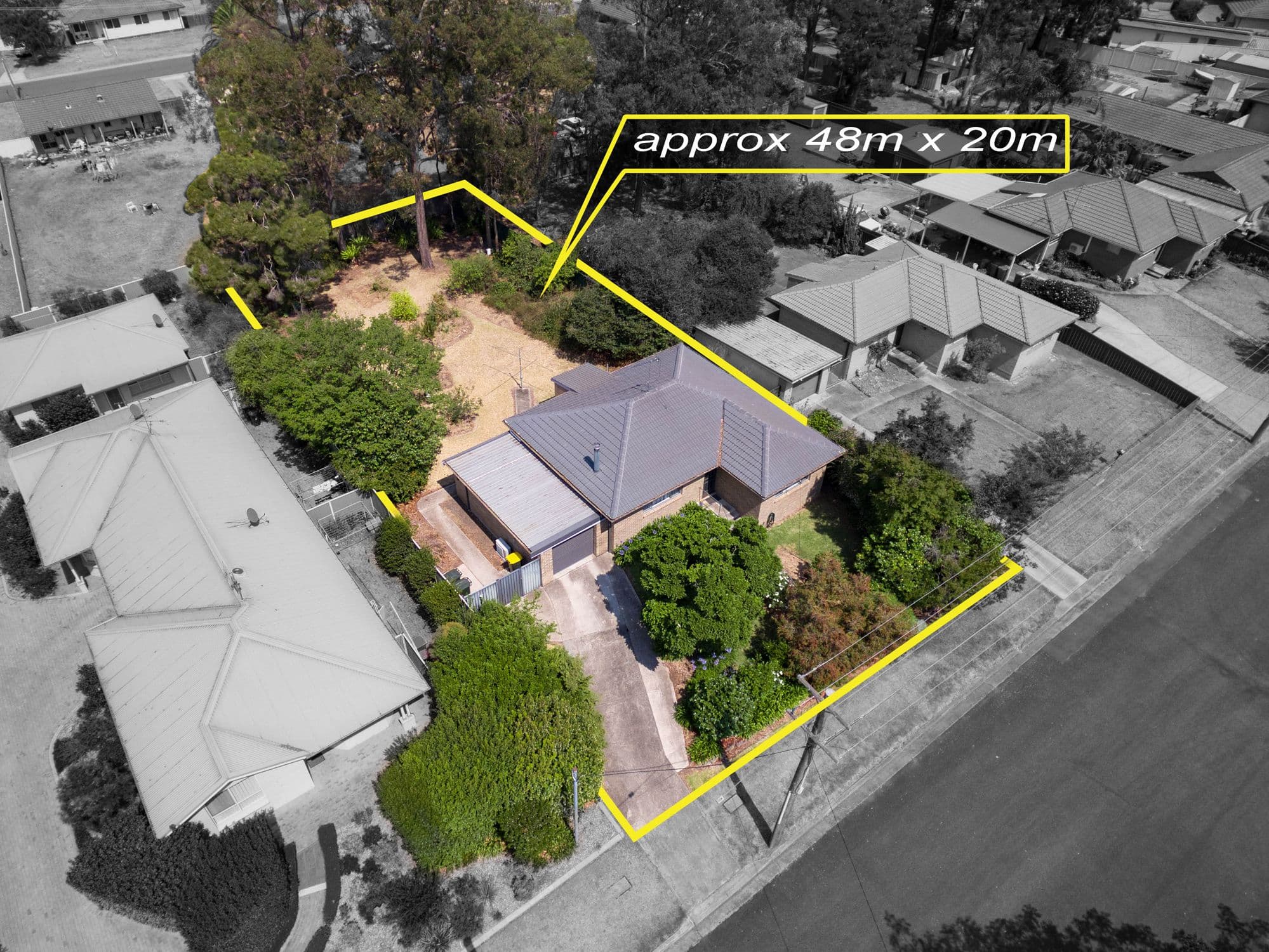 21 Courtland Avenue, Tahmoor - Image 1