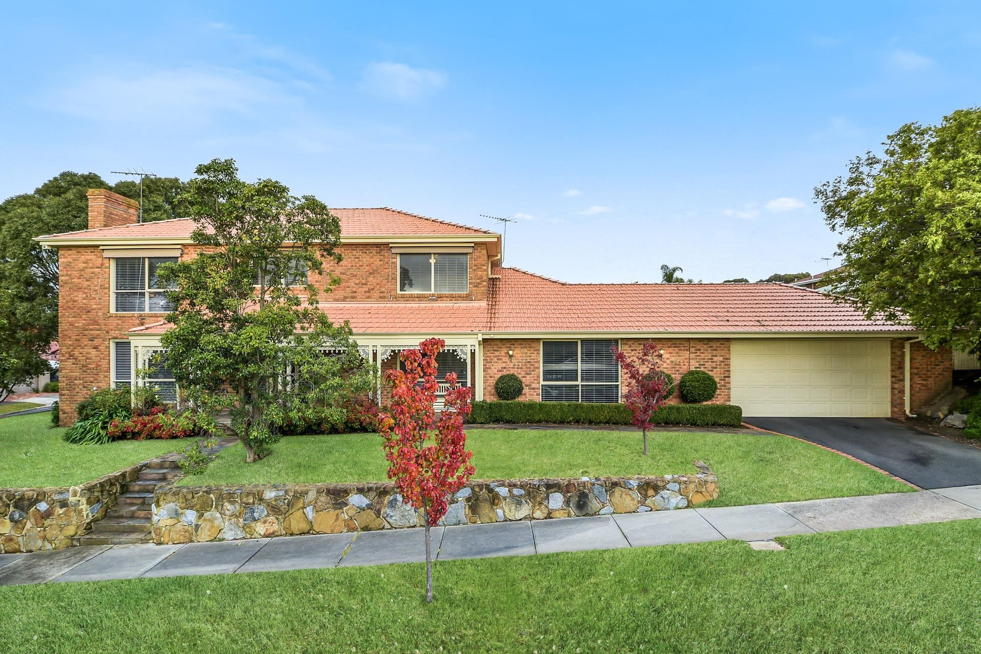 30 Christine Avenue, Berwick VIC 3806, Berwick - Thumbnail 2