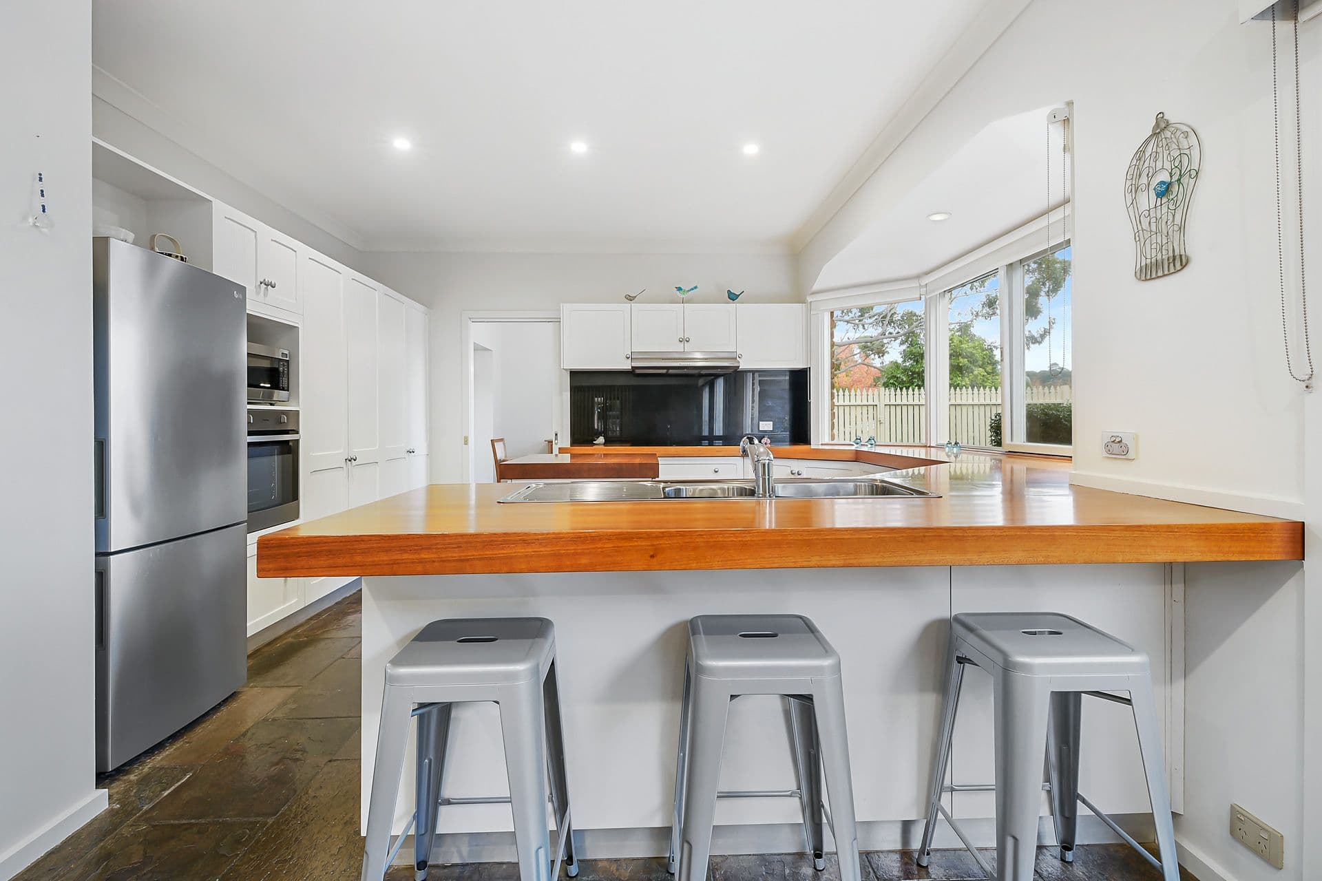 30 Christine Avenue, Berwick VIC 3806, Berwick - Thumbnail 7
