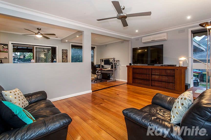 52 Bunnett Road, Knoxfield VIC 3180, Knoxfield - Thumbnail 3