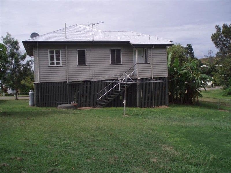 48 Pattison Street,, MOUNT MORGAN QLD 4714, Mount Morgan - Thumbnail 2