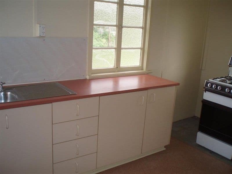 48 Pattison Street,, MOUNT MORGAN QLD 4714, Mount Morgan - Thumbnail 4