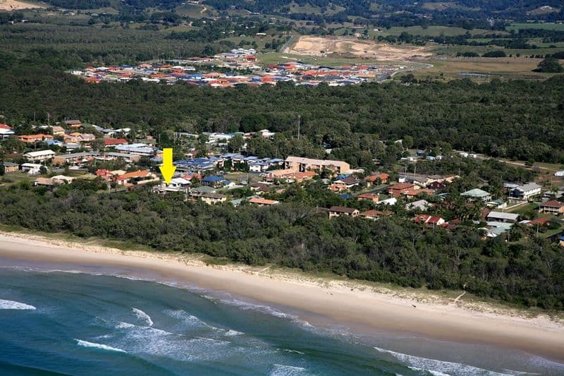 8 Surfside Crescent, POTTSVILLE NSW 2489, Pottsville - Image 1