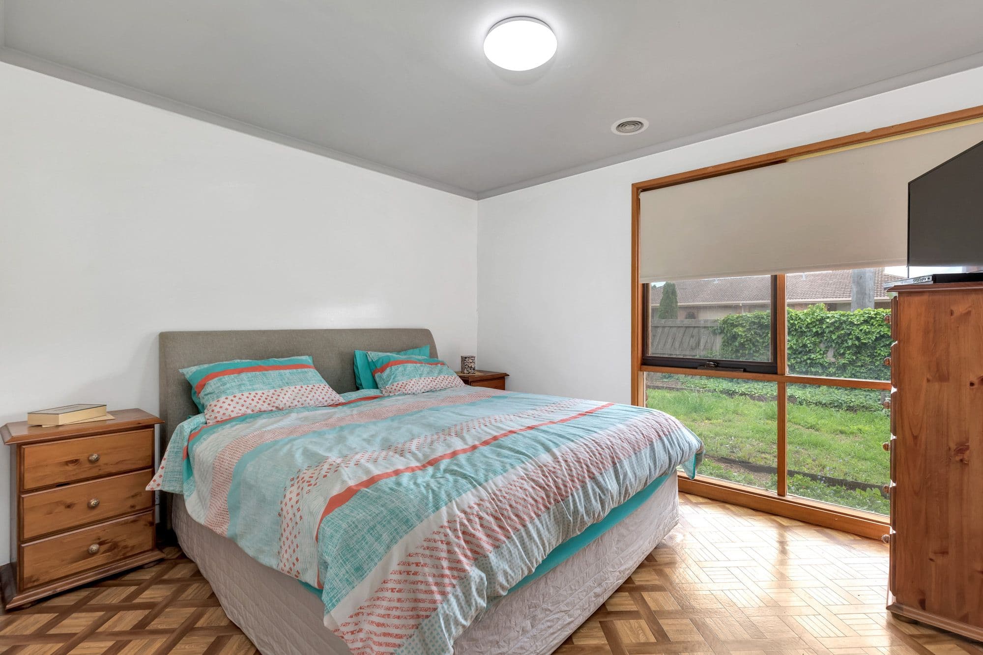 1 Whitehall Crescent, Werribee VIC 3030, Werribee - Thumbnail 5