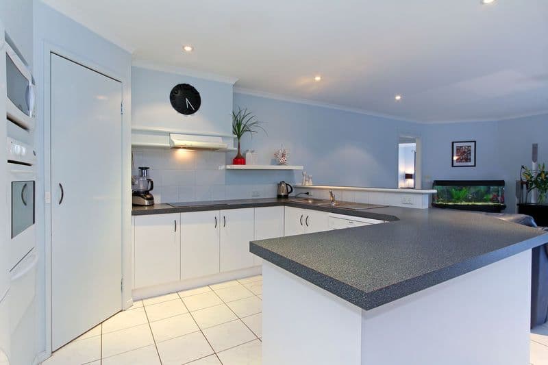 12 Coleman Crescent, ROSEBUD VIC 3939, Rosebud - Thumbnail 6