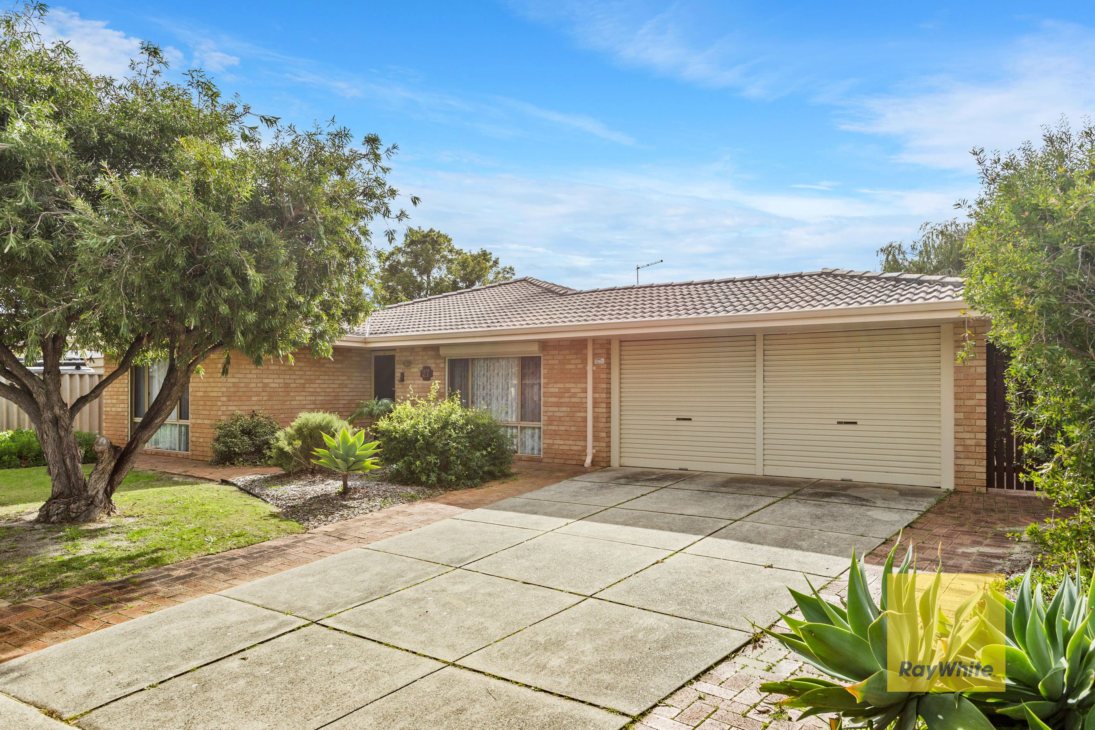 27 Telstar Drive, Morley WA 6062, Morley - Thumbnail 2