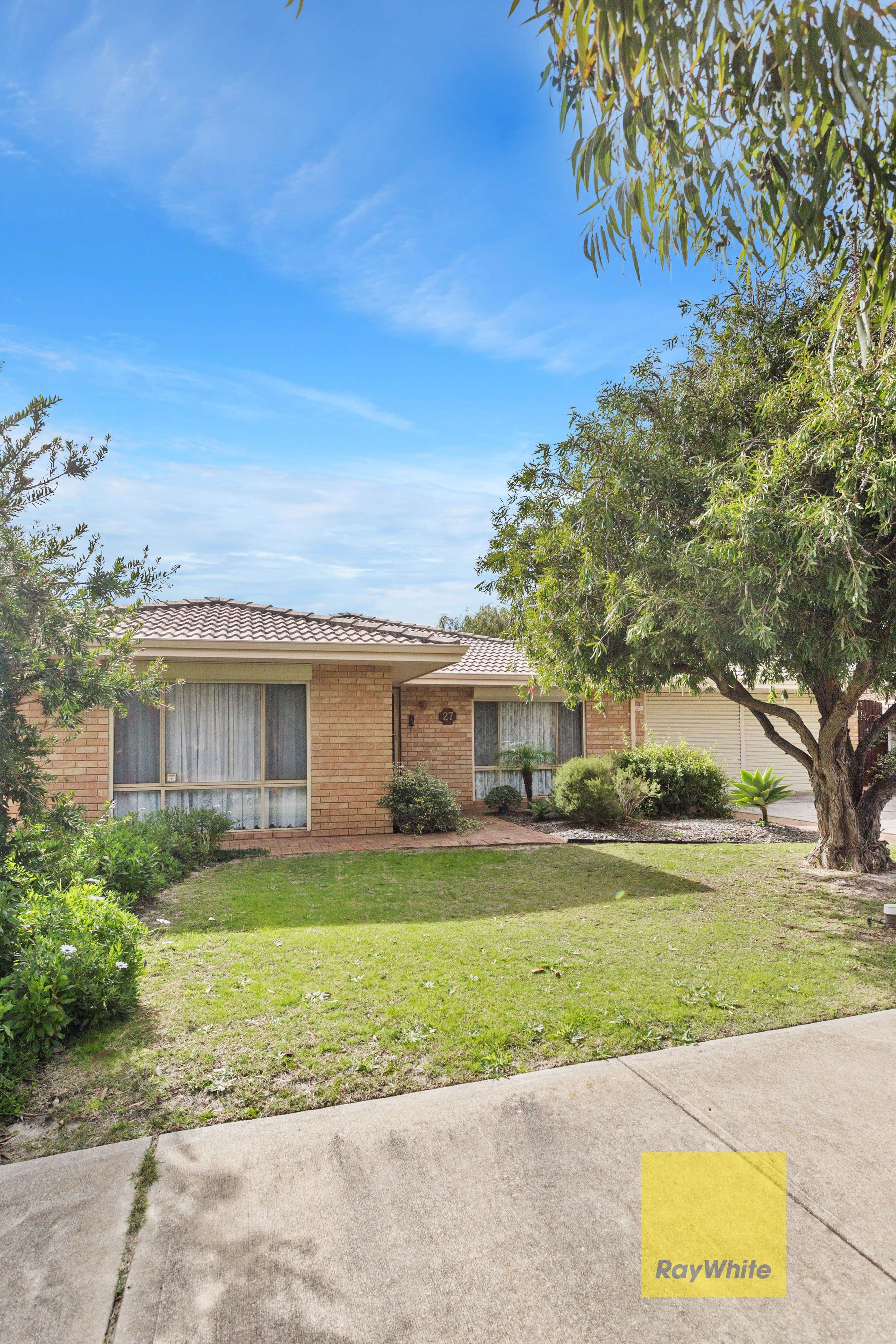 27 Telstar Drive, Morley WA 6062, Morley - Thumbnail 3