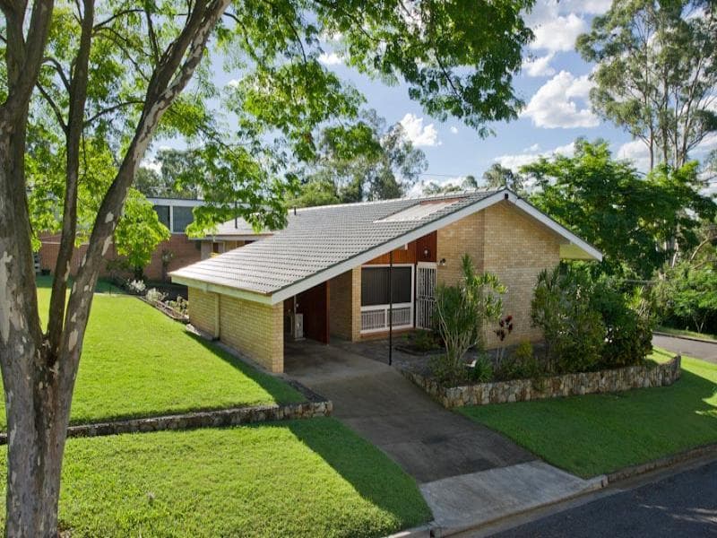 45 Gilruth Road,  Kenmore, Kenmore - Thumbnail 2