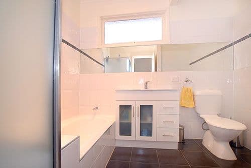 17 Kleinert Road, BORONIA VIC 3155, Boronia - Thumbnail 4