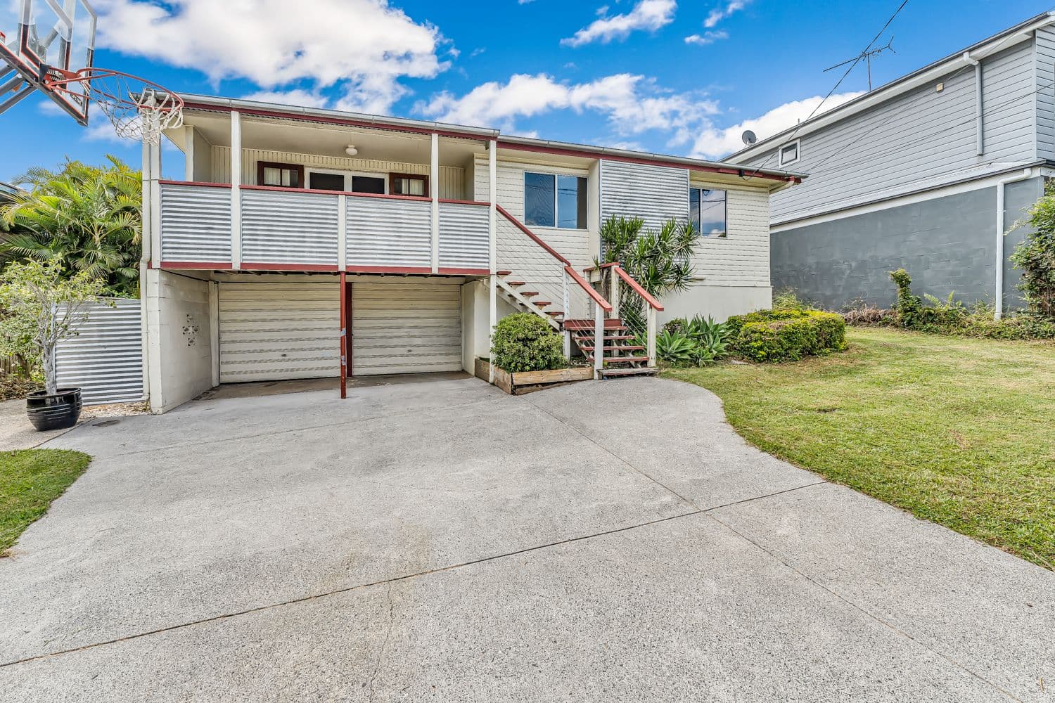 70 Pine Street, Bulimba QLD 4171, Bulimba - Thumbnail 2