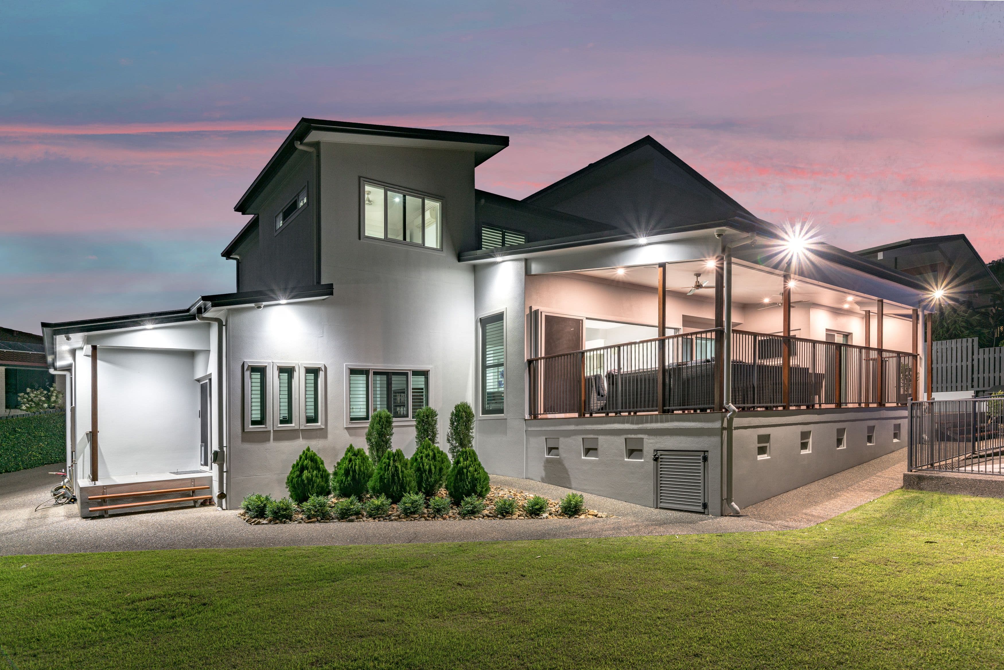 10 Retreat Avenue, Norman Gardens QLD 4701, Norman Gardens - Thumbnail 2