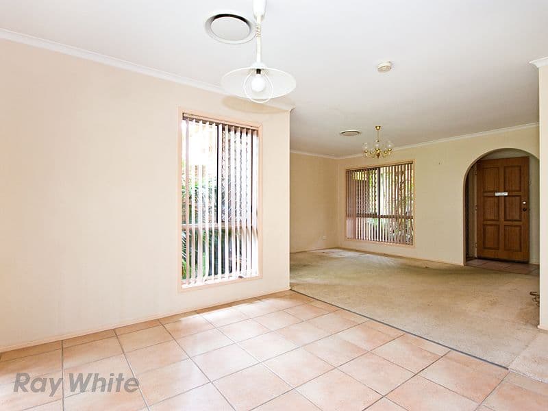 25 Elderslie Place, FOREST LAKE QLD 4078, Forest Lake - Thumbnail 2