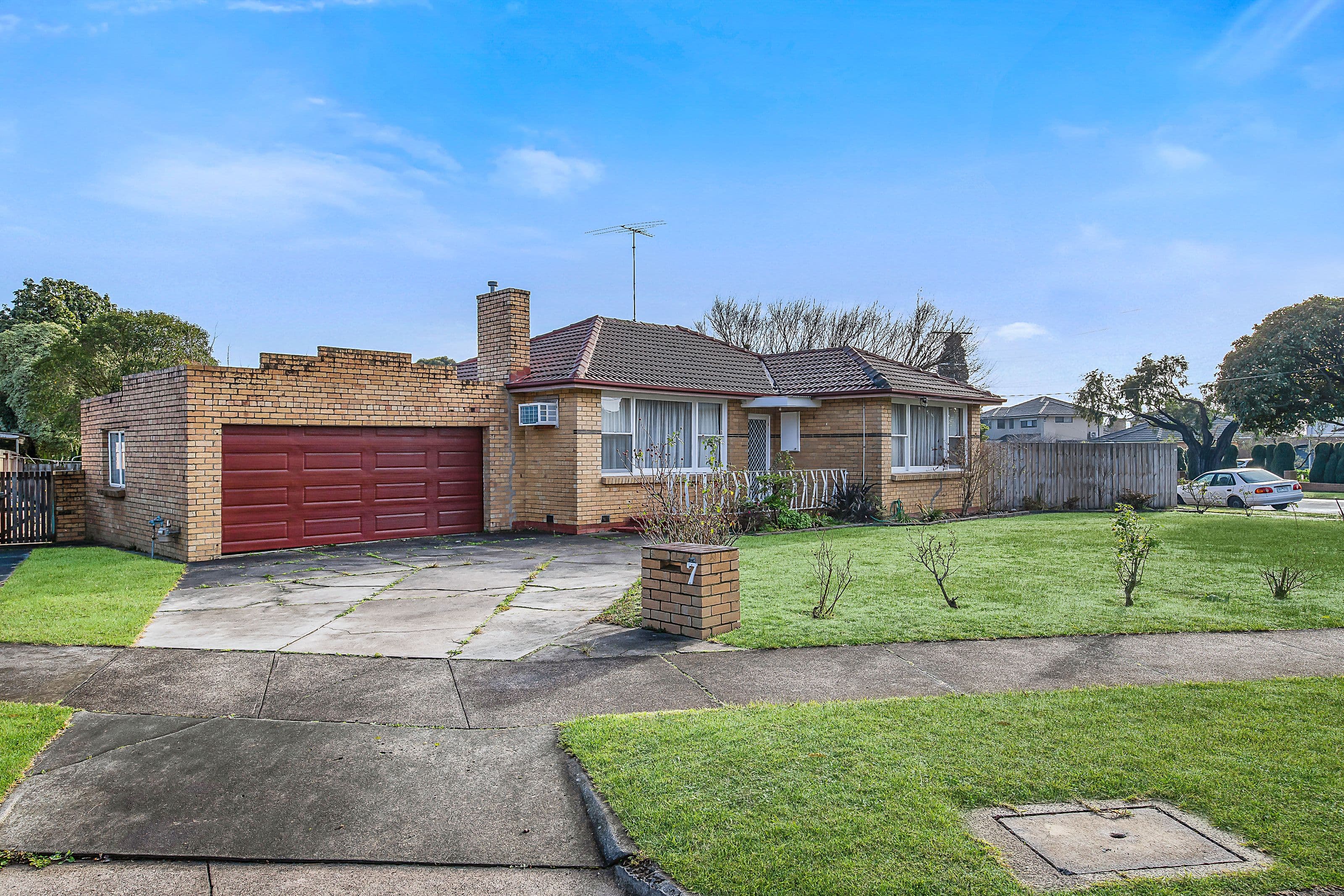 7 Moylan Road, Glen Waverley VIC 3150, Glen Waverley - Image 1