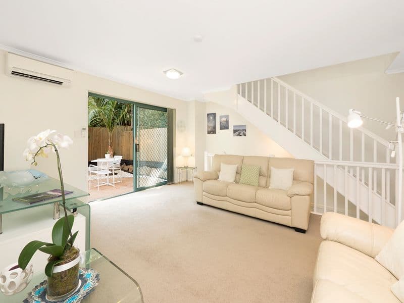 108 Victoria Street, Spring Hill QLD 4000, Spring Hill - Thumbnail 3
