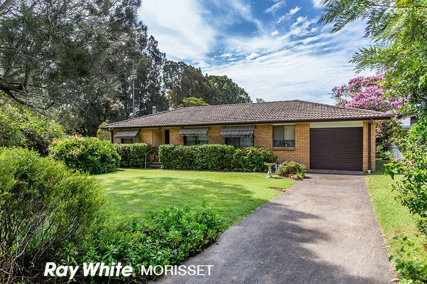 29 Dandaraga Road, Brightwaters NSW 2264, Brightwaters - Image 1