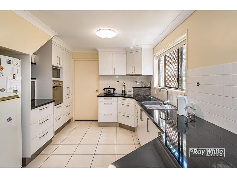 42 Agnew Avenue, Norman Gardens QLD 4701, Norman Gardens - Thumbnail 2