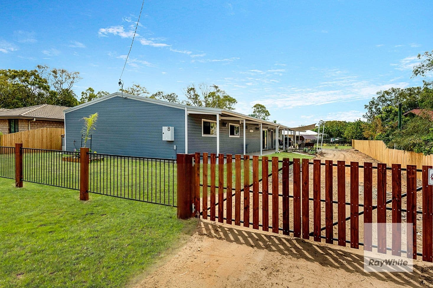 8 Ohlaf Street, Moore Park Beach QLD 4670, Moore Park Beach - Image 1