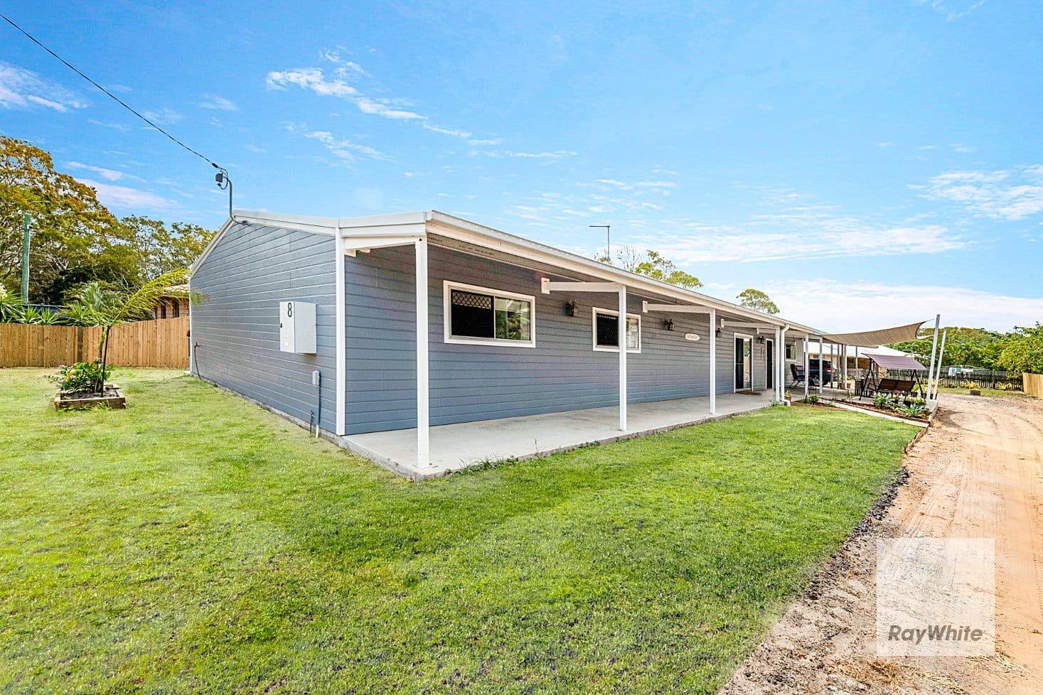 8 Ohlaf Street, Moore Park Beach QLD 4670, Moore Park Beach - Thumbnail 2