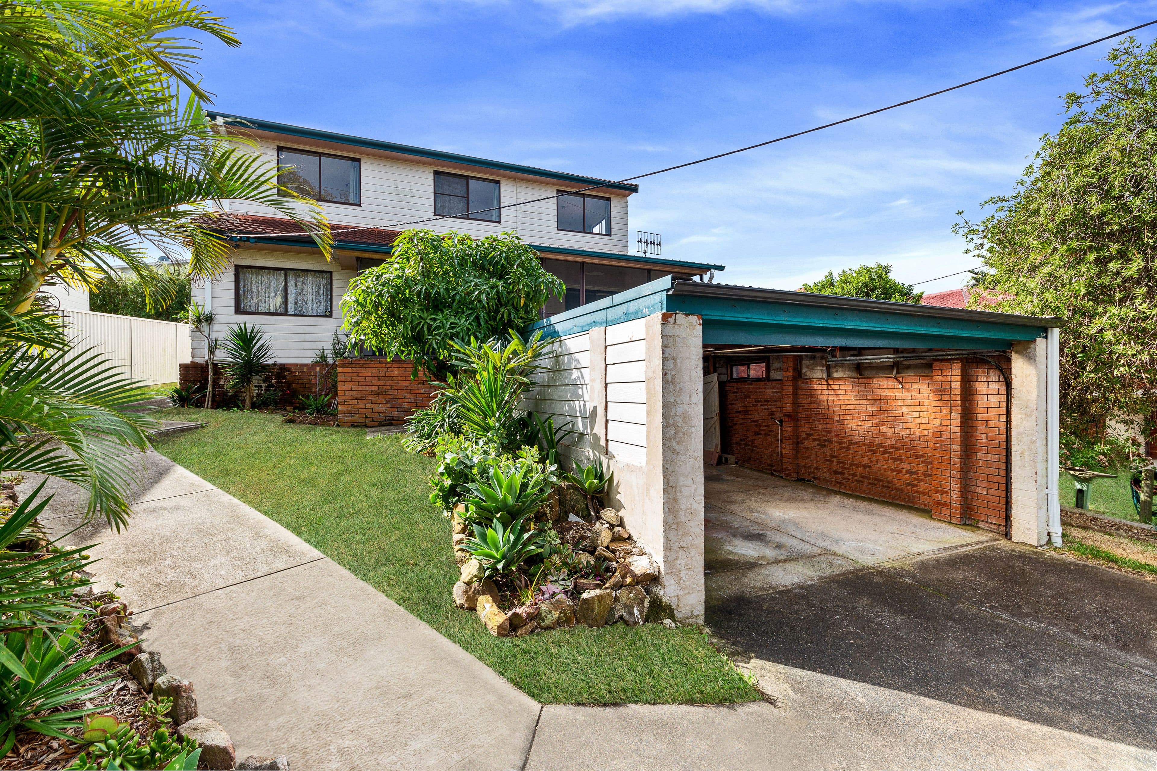 21 Diamond Head Drive, Budgewoi NSW 2262, Budgewoi - Image 1