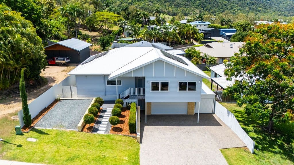 5 Links Drive, Cannonvale QLD 4802, Cannonvale - Thumbnail 2