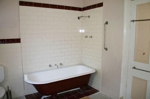 11 Macquoid Street, QUEANBEYAN NSW 2620, Queanbeyan East - Thumbnail 3