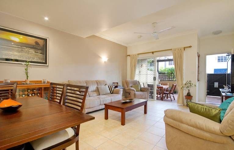 2 Greenslopes Street, Cairns North QLD 4870, Cairns North - Thumbnail 6