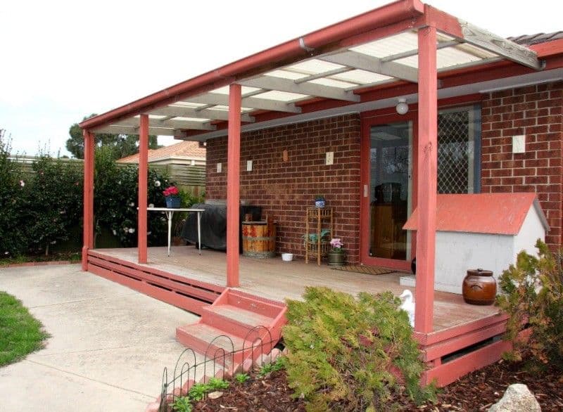 10 Gullquist Way, PAKENHAM VIC 3810, Pakenham - Thumbnail 2